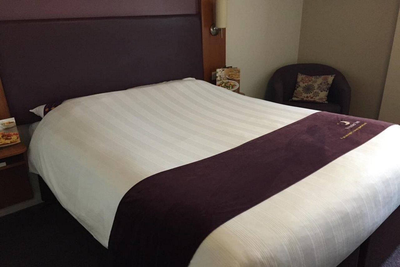 Premier Inn 布伦特伍德 外观 照片