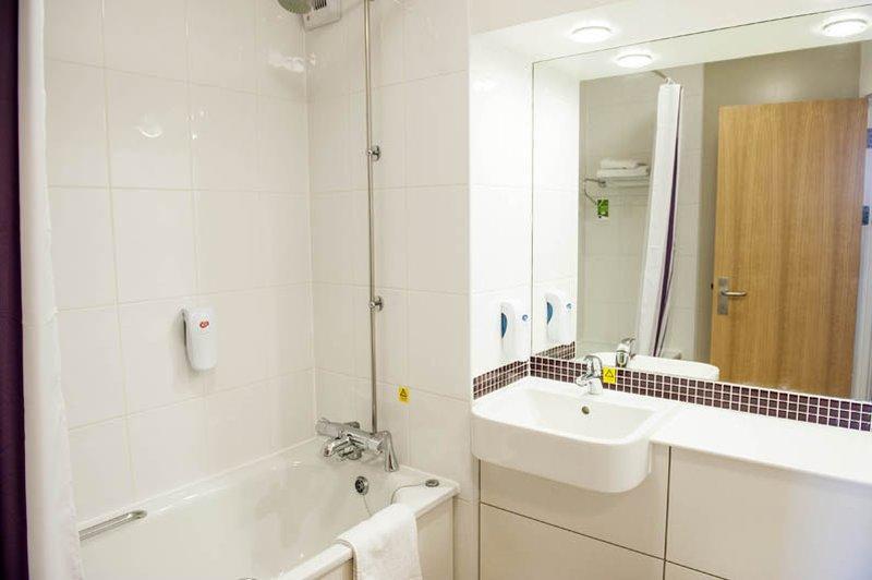 Premier Inn 布伦特伍德 外观 照片