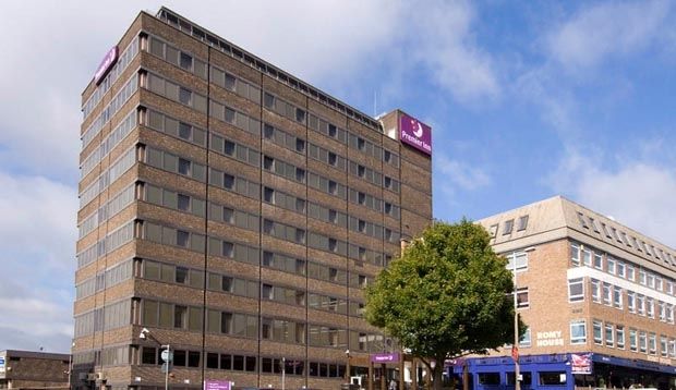Premier Inn 布伦特伍德 外观 照片